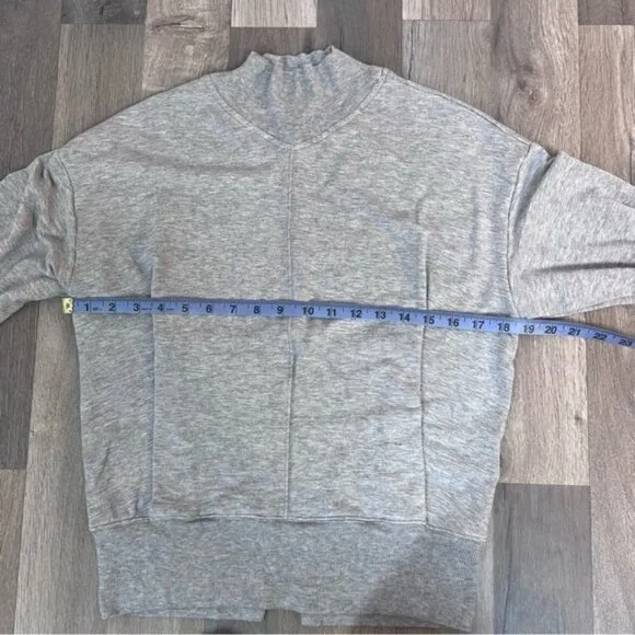 ❄️ ATHLETA Apollo Crewneck Sweatshirt