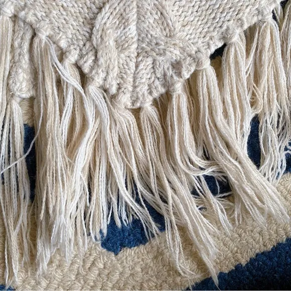 🍂 BRAVE SOUL OATMEAL POM POM CABLE KNIT FRINGE HOODED PONCHO!
