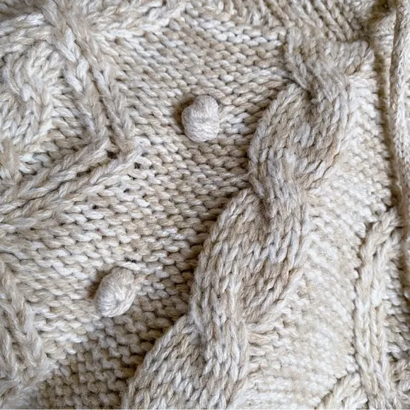 🍂 BRAVE SOUL OATMEAL POM POM CABLE KNIT FRINGE HOODED PONCHO!