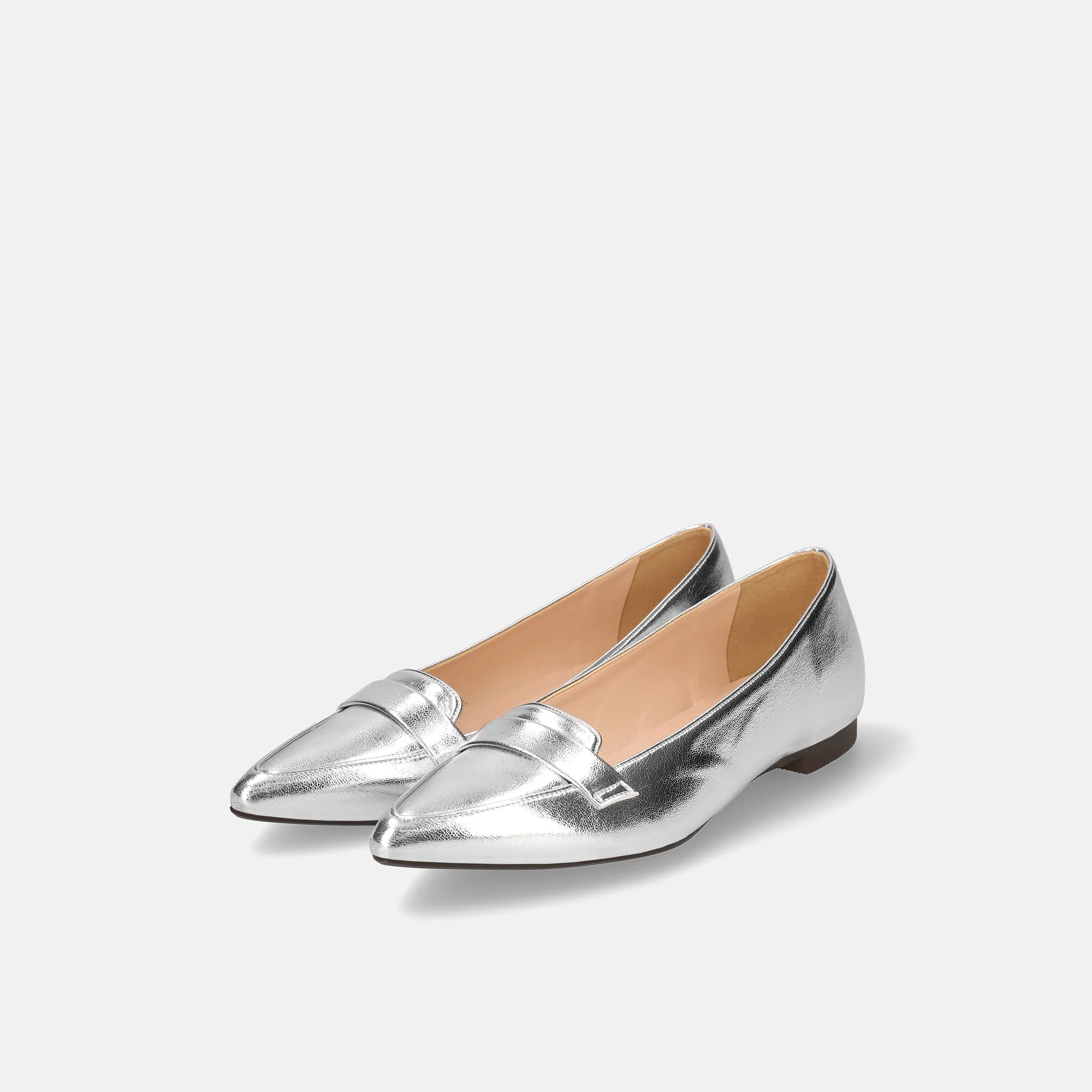 10% OFF: 2024SSBI: Low-cut pointed-toe loafers (124) Silver