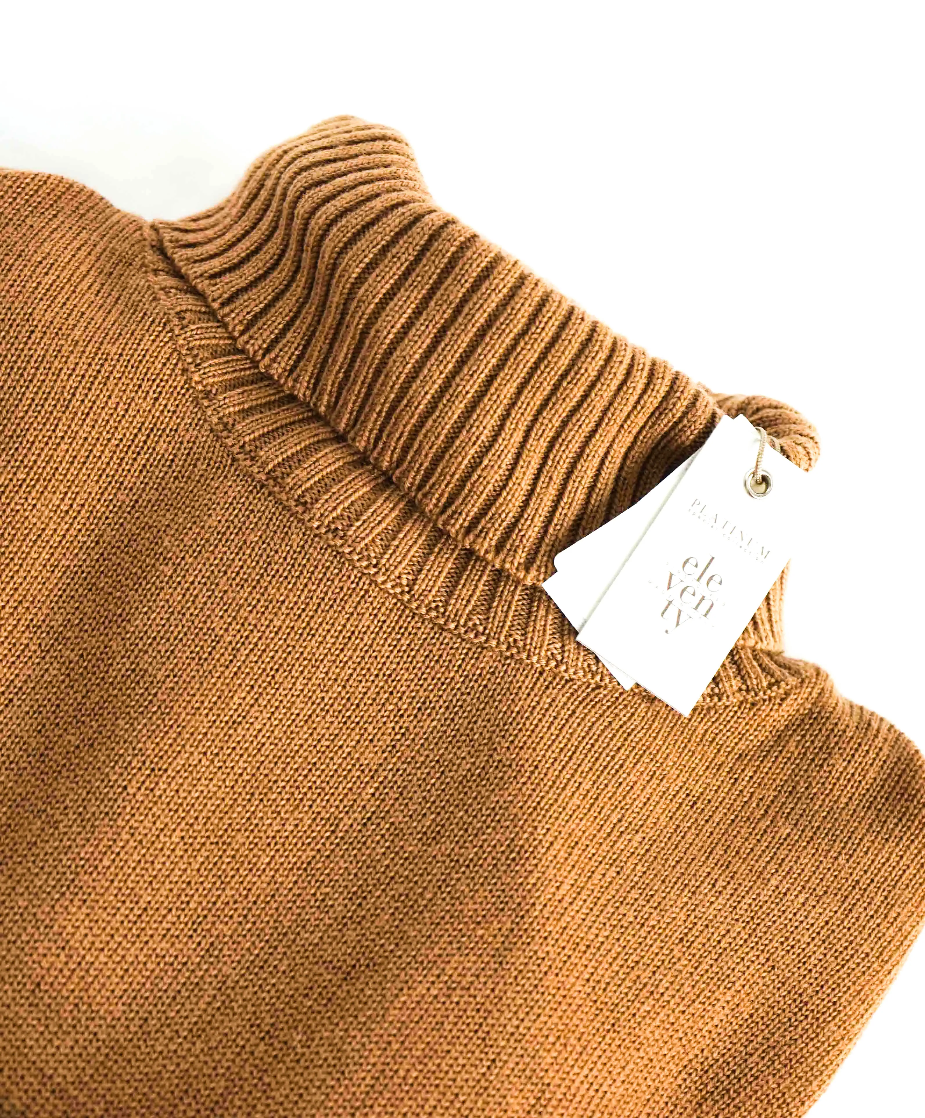$595 ELEVENTY - Tobacco Brown *PLATINUM* Wool Turtleneck Sweater - M