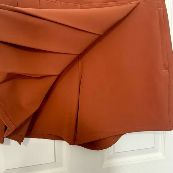 Athleta New Size 16 Rusty Orange Buttery Soft Endless Pleated High Waist Skort