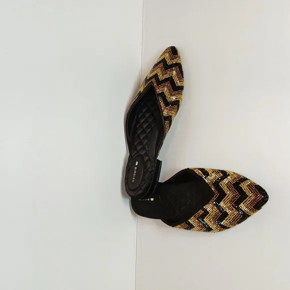 Birdies The Swan Flat Mule Black Gold Deco Beaded Chevron Pointed Toe Size 7.5