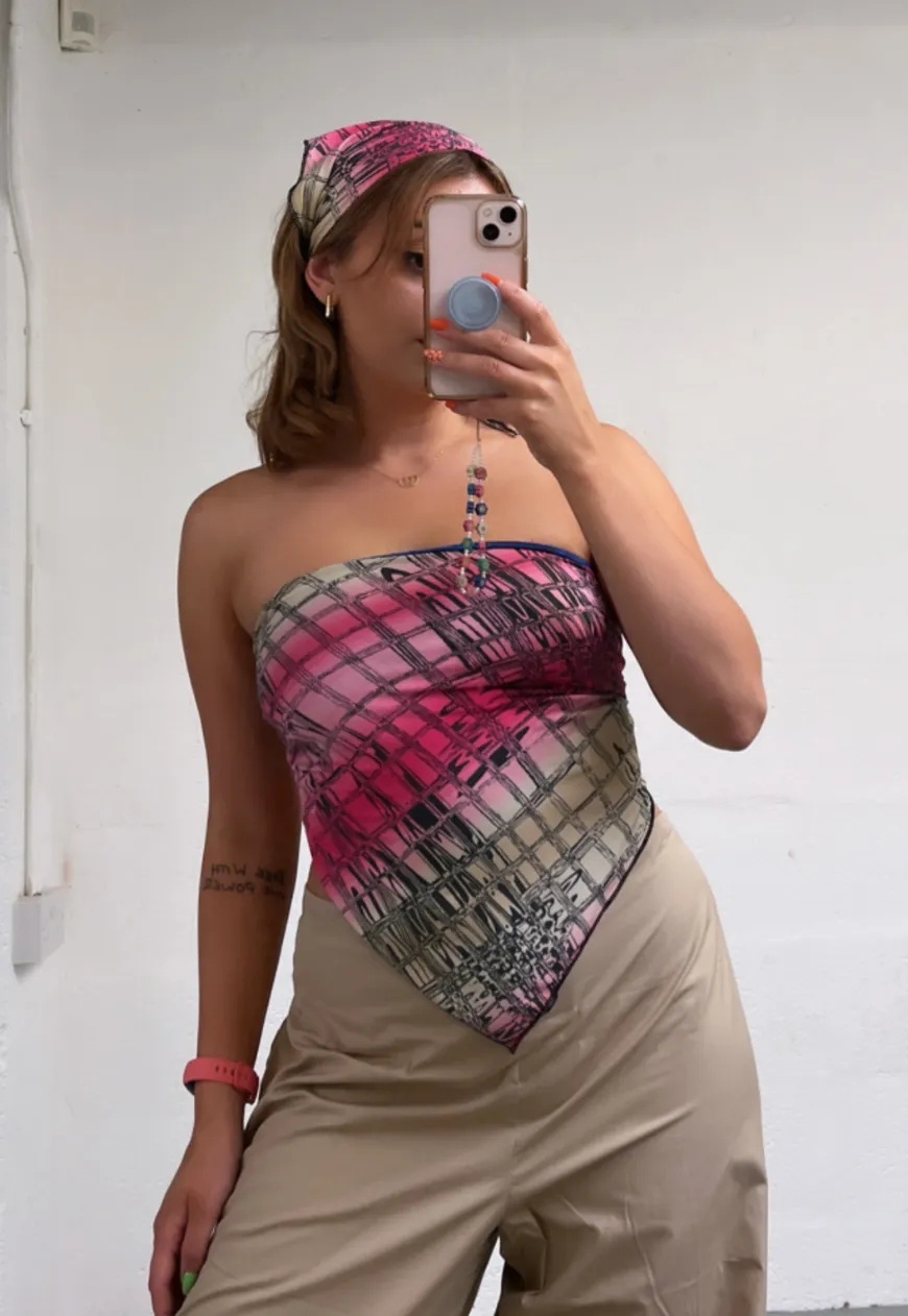 BLUE/PINK GRID REVERSIBLE HANKIE TOP