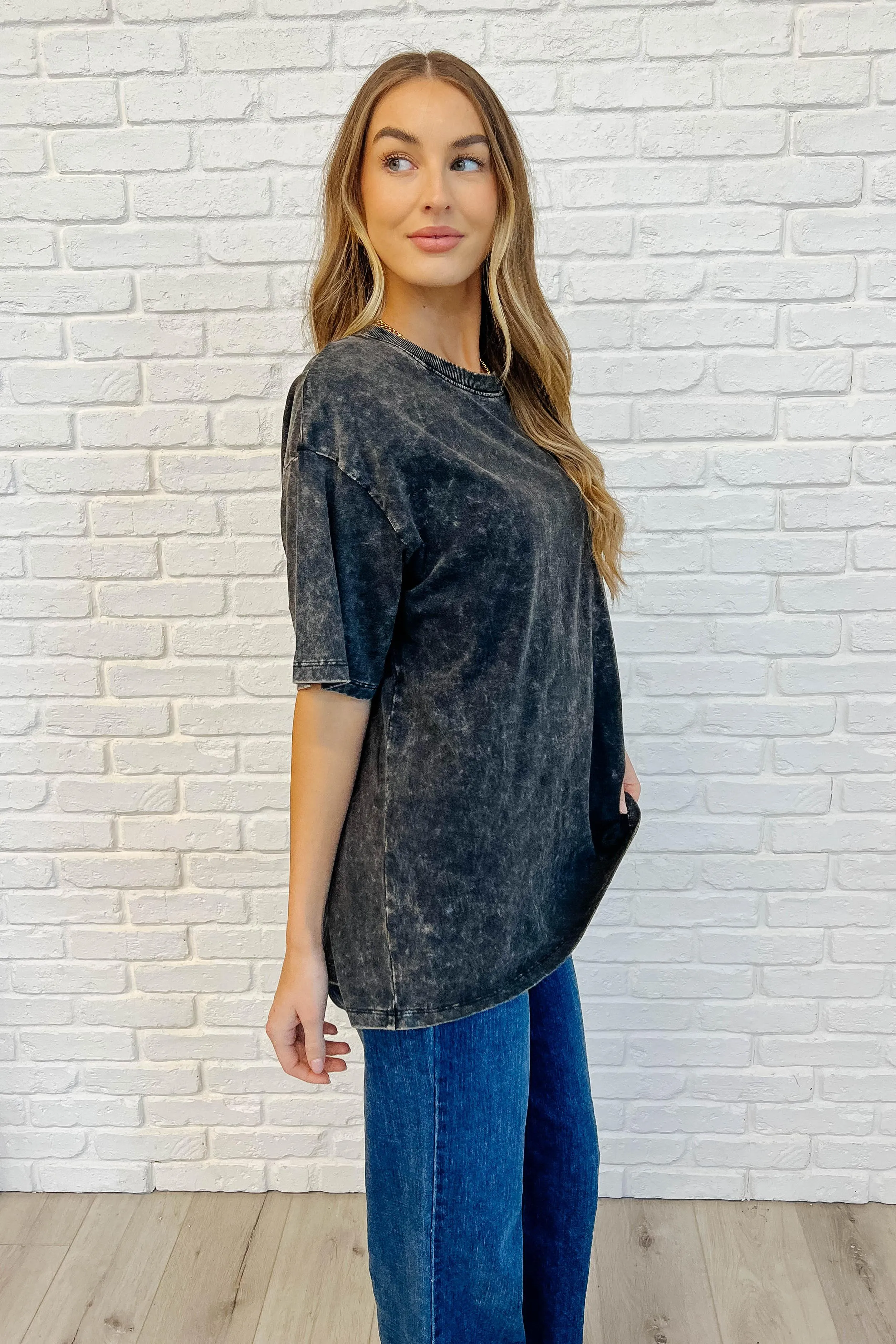 Casual Basic Drop Shoulder Oversized Tee in Ash Black