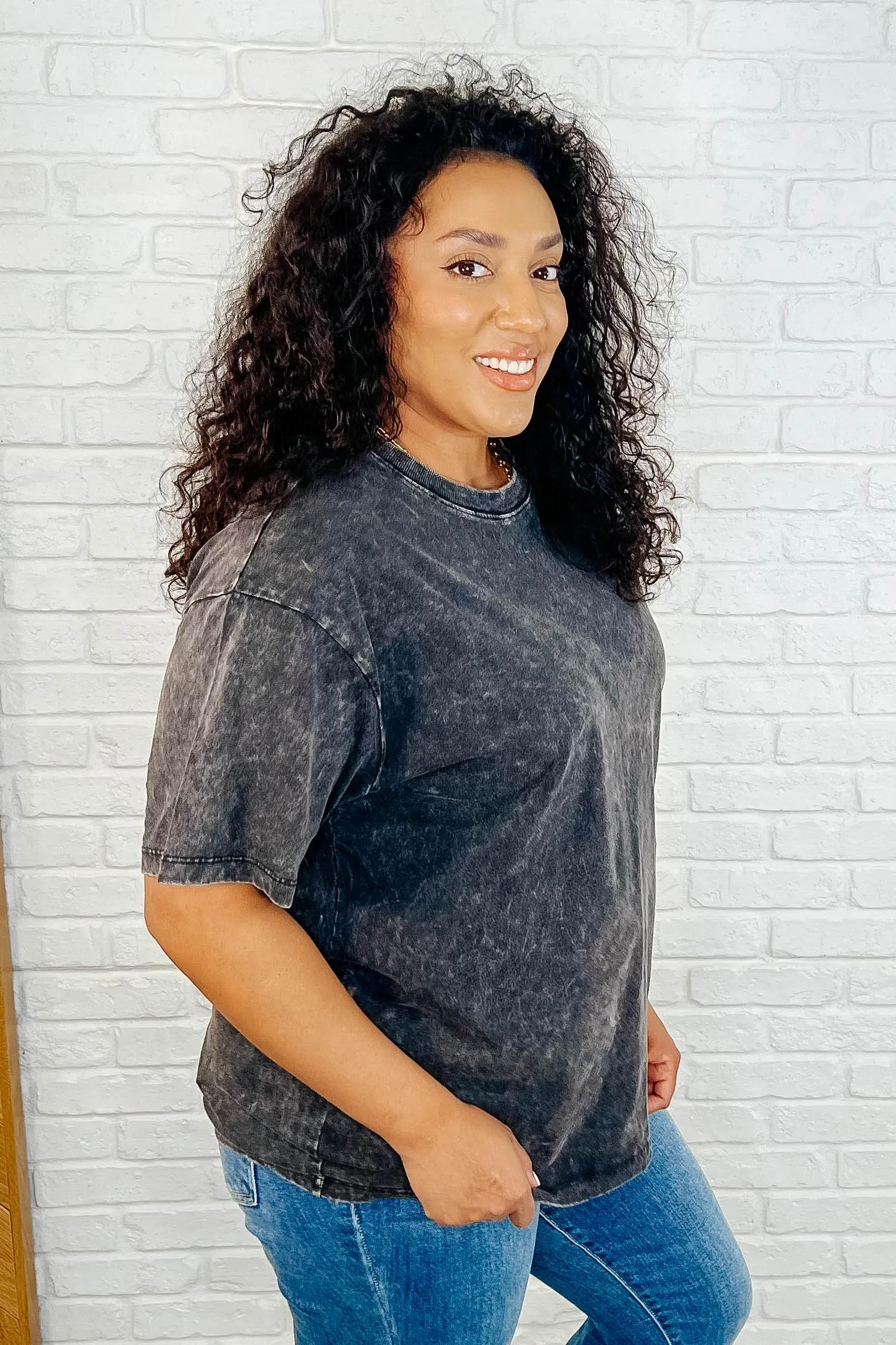 Casual Basic Drop Shoulder Oversized Tee in Ash Black