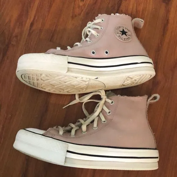 Converse Chuck Taylor Blush pink leather high tops kids 4