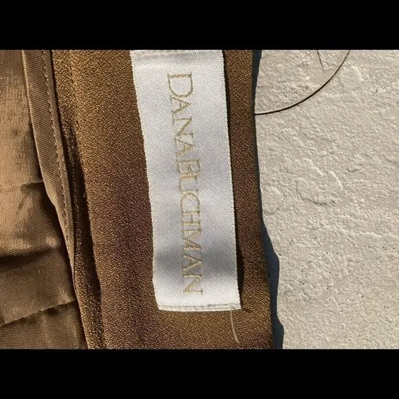 Dana  Buchman lined  with pockets straight pencil silk skirt khaki size 6