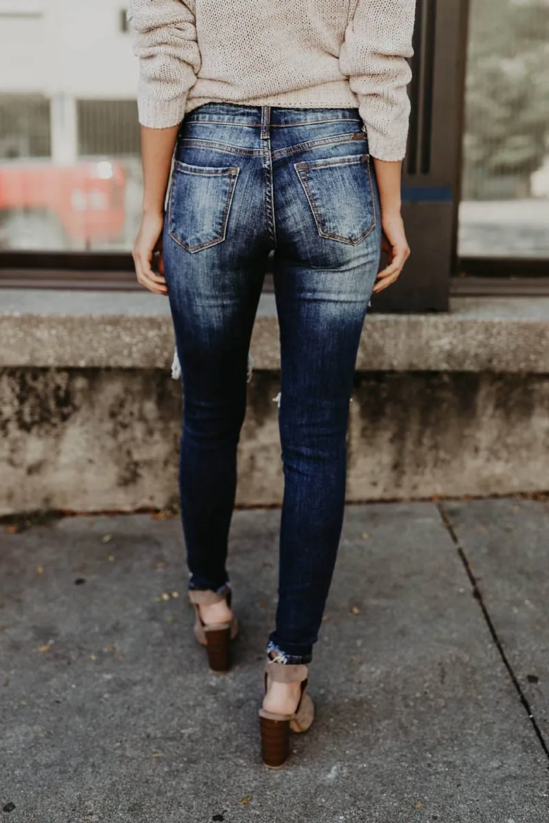 Distressed Frayed Skinny Jeans
