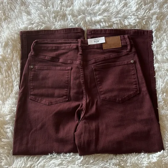 Judy Blue &quot;Eva&quot; Tummy Control Hi Waist Wide Leg Crop Burgundy Jeans 9/29 NWT