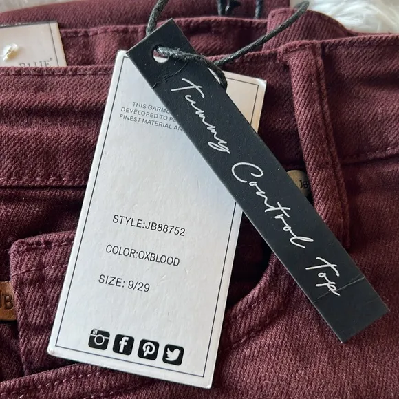 Judy Blue &quot;Eva&quot; Tummy Control Hi Waist Wide Leg Crop Burgundy Jeans 9/29 NWT