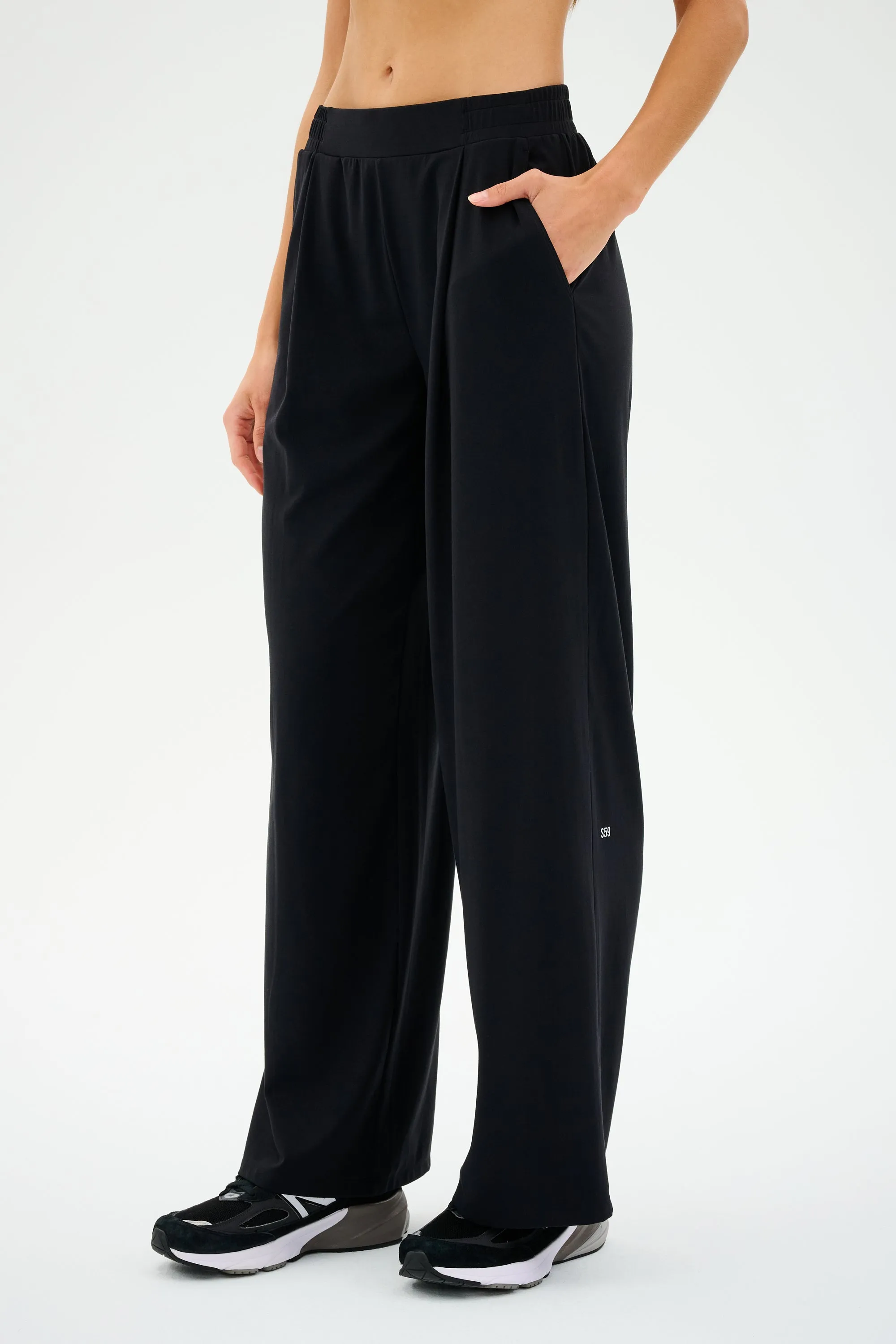 Lucas Airweight Trouser - Black