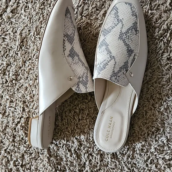 NEW Cole Haan Ryan Leather Mule Pumice Stone 11B