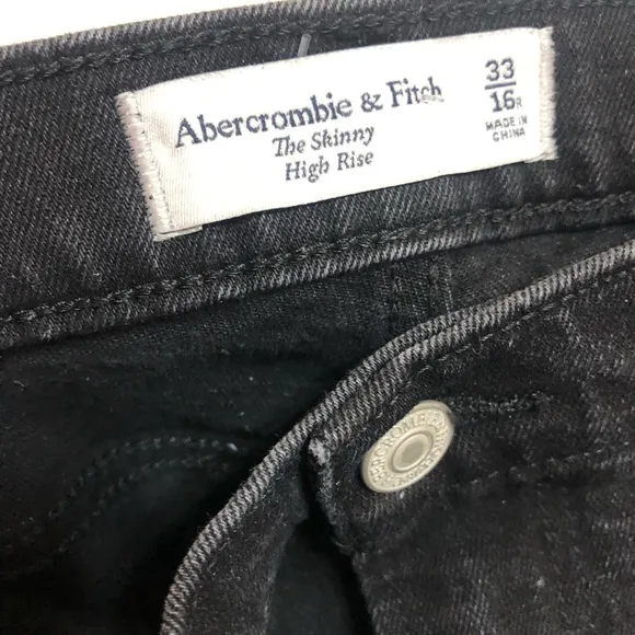 NEW⭐️ABERCOMBIE &amp; FITCH Skinny High Rise Women’s Black Jeans Split Hem Size 16