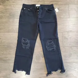 NWT Free People Maggie Mid Rise Distressed Straight Leg Jeans Black Size 29