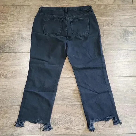 NWT Free People Maggie Mid Rise Distressed Straight Leg Jeans Black Size 29