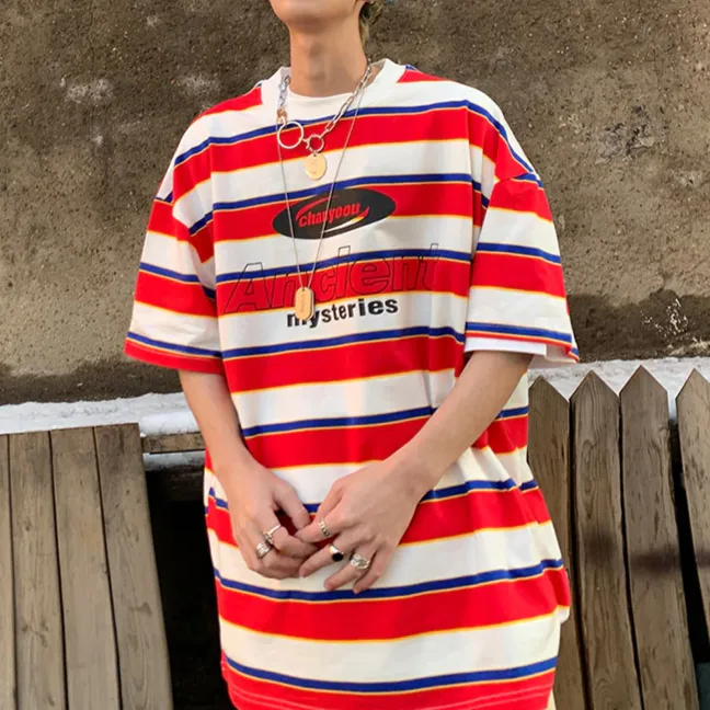 "ANCIENT" T-shirt à Rayures Rouge - URB1™