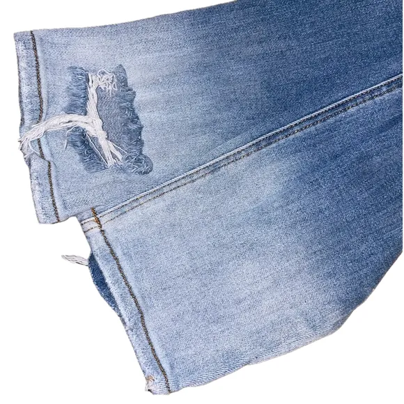 RISEN Jeans Distressed Two Tone Denim Straight Women Size 3 Boho Stretch Edgy