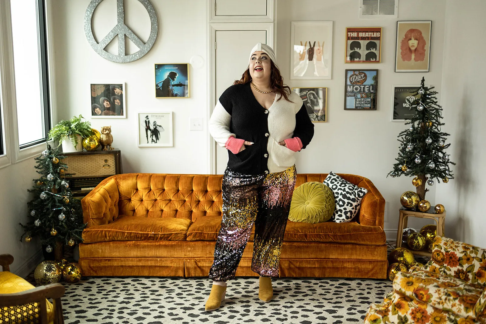 scarlett joggers in sequin