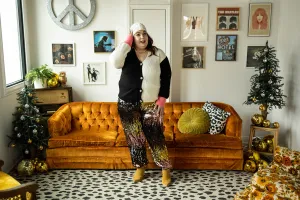 scarlett joggers in sequin