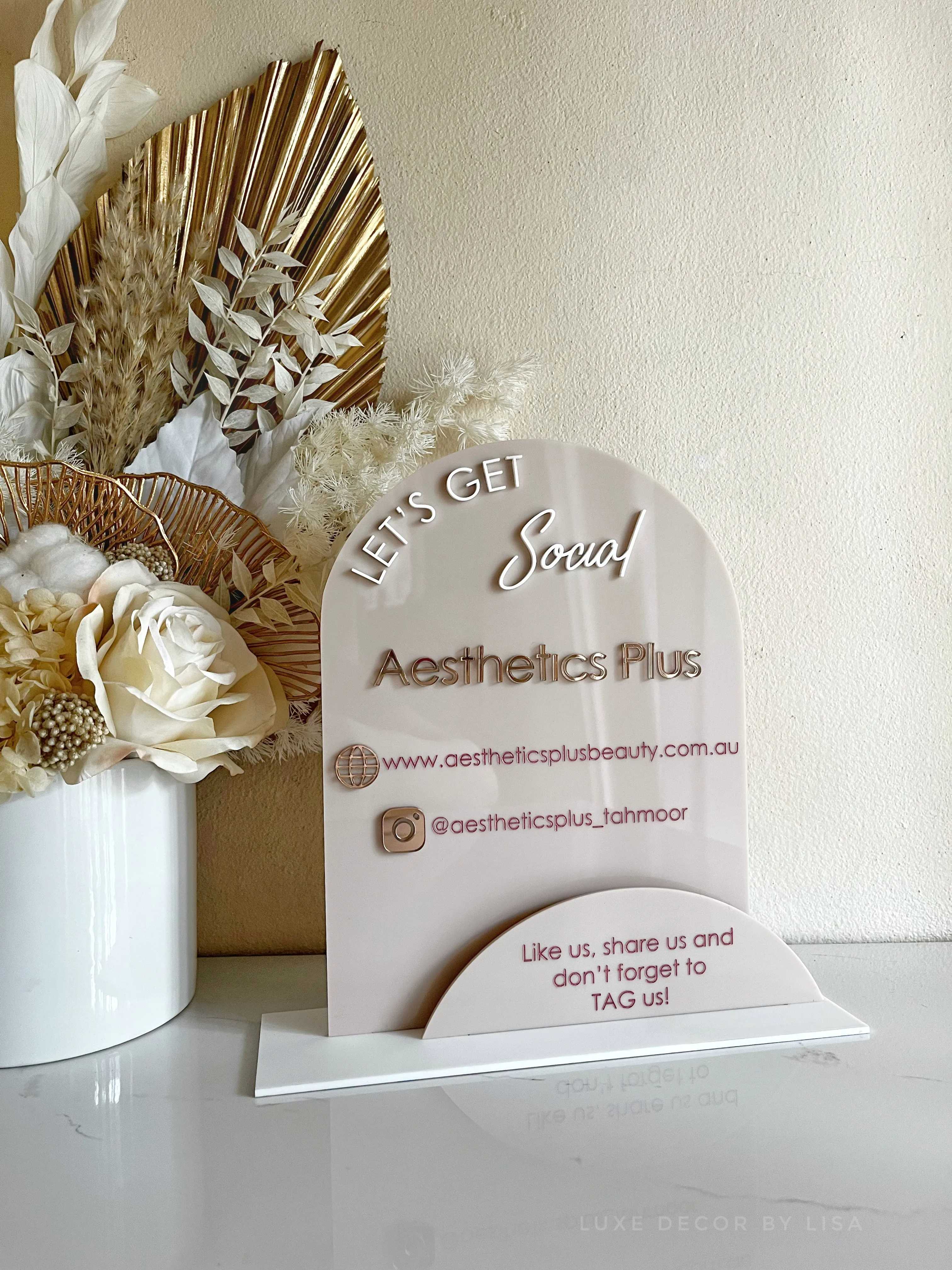 The Arched Modern Social Freestanding Sign Version 3