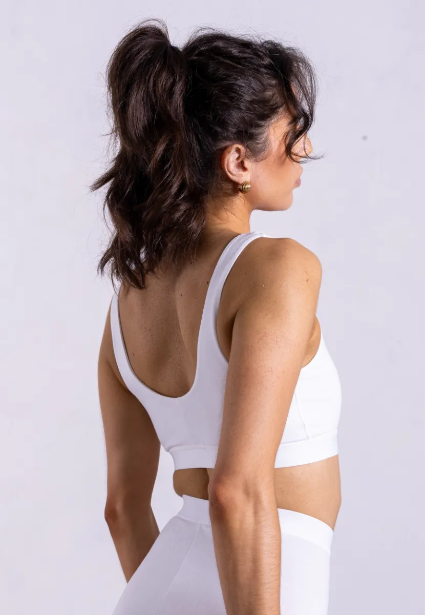 The Crop, White