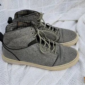 Vans‎ Alomar wool high tops 9.5