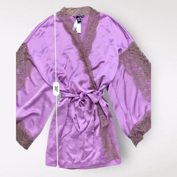 Victoria’s Secret NWT Lace Short Kimono Robe Womens M/L‎ Purple Brown